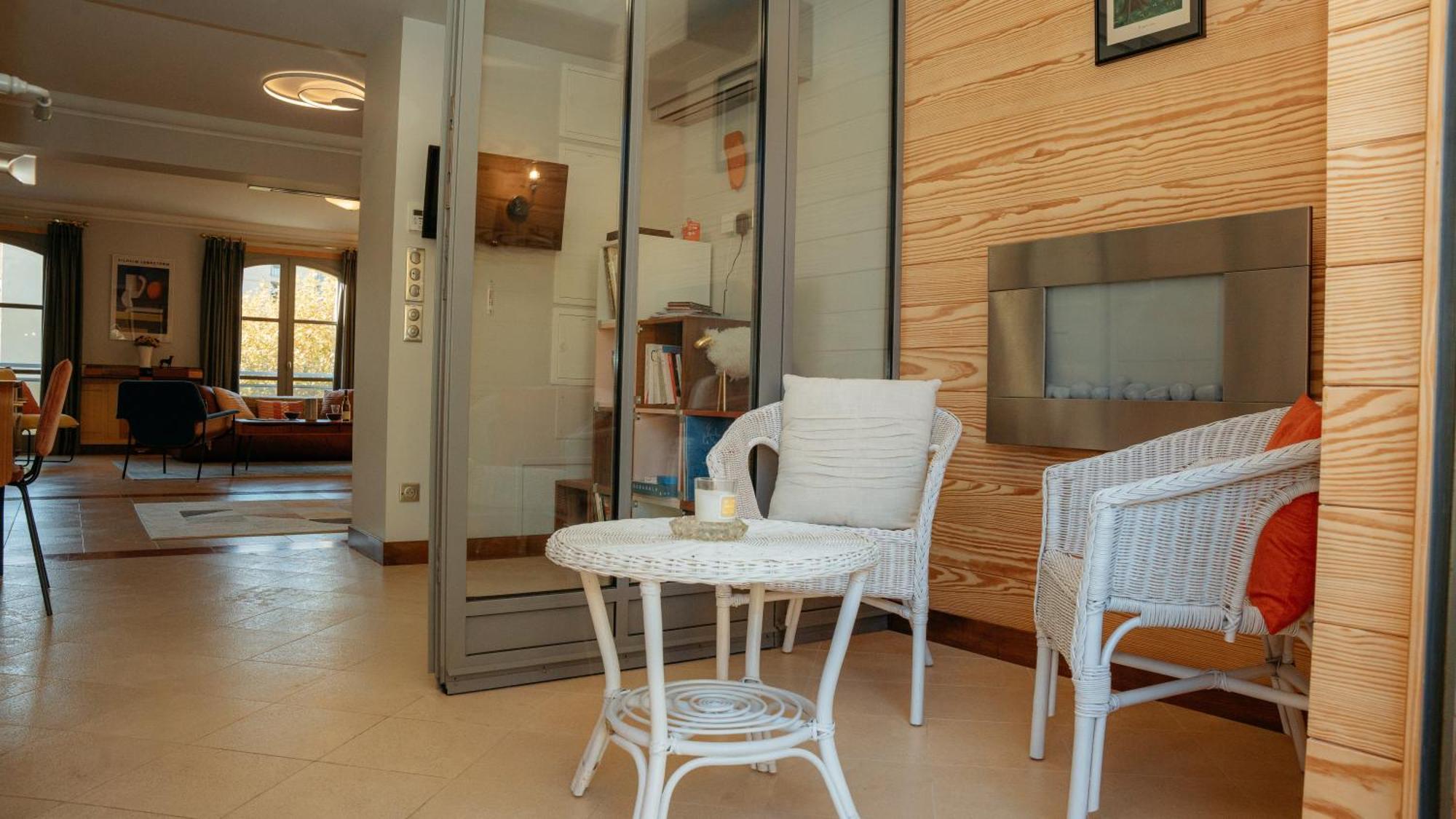 Superbe Appartement 132M2, Classe 5 Etoiles, Sarlat Centre Екстер'єр фото