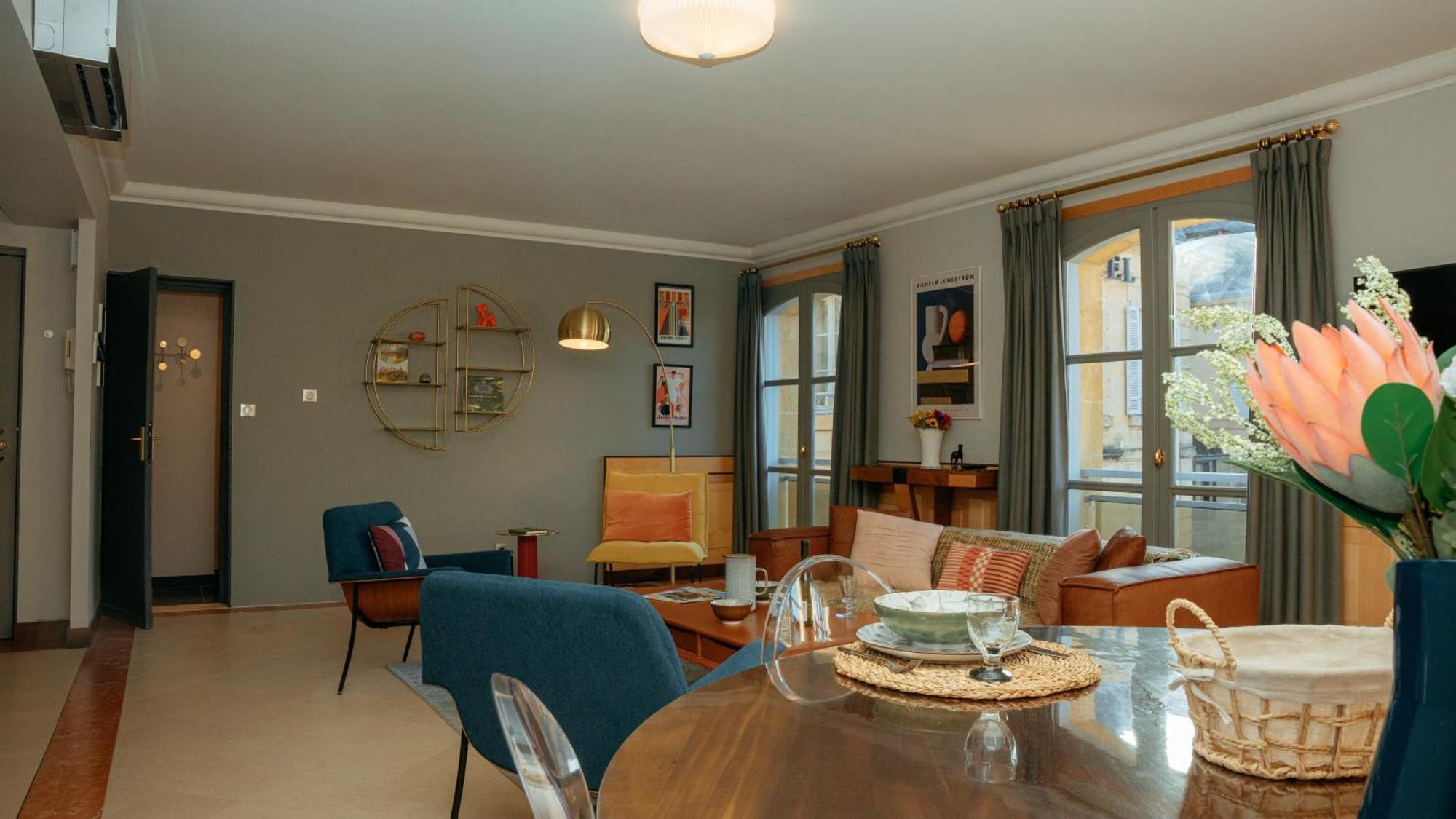 Superbe Appartement 132M2, Classe 5 Etoiles, Sarlat Centre Екстер'єр фото